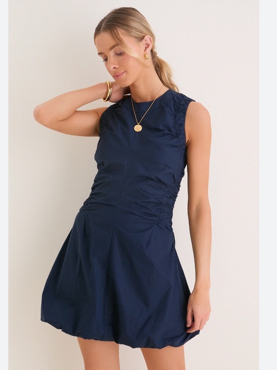 Tuckernuck Dresses & Skirts - Tuckernuck Navy Cotton Alisa Dress size 10 new poplin mini sleeveless ruched